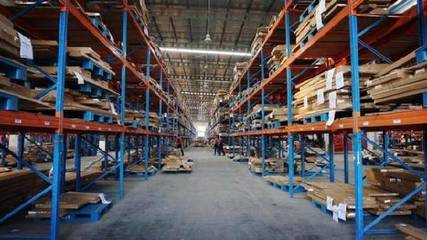 工廠店考察記 與妻子攜手定制理想家，零配件銷(xiāo)售見(jiàn)聞